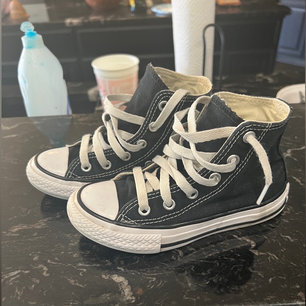 Converse high top